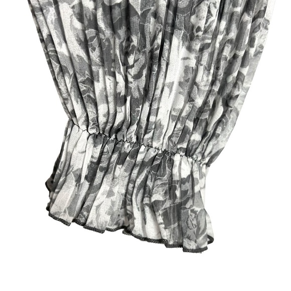 Ganni Floral Print Plisse Crepe de Chine Midi Dress Phantom Gray Size 36 NEW - Picture 9 of 16